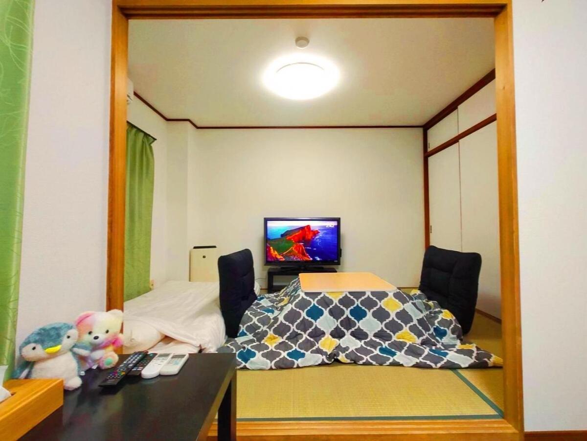 Apartment Secret Base Shin-imamiya Osaka